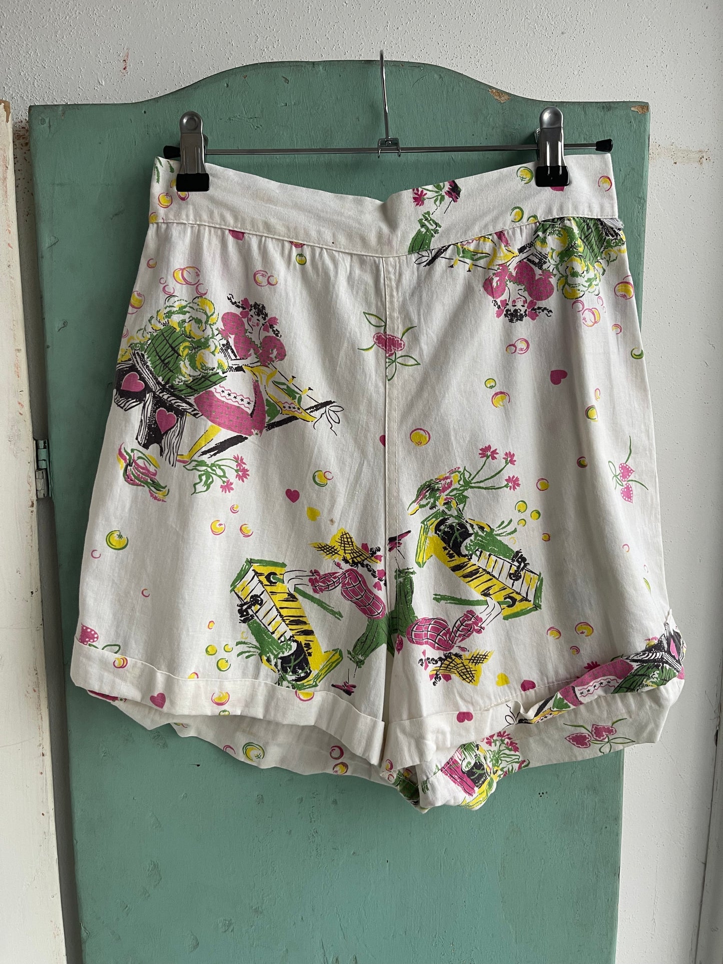 1940s 1950s Novelty Print Shorts