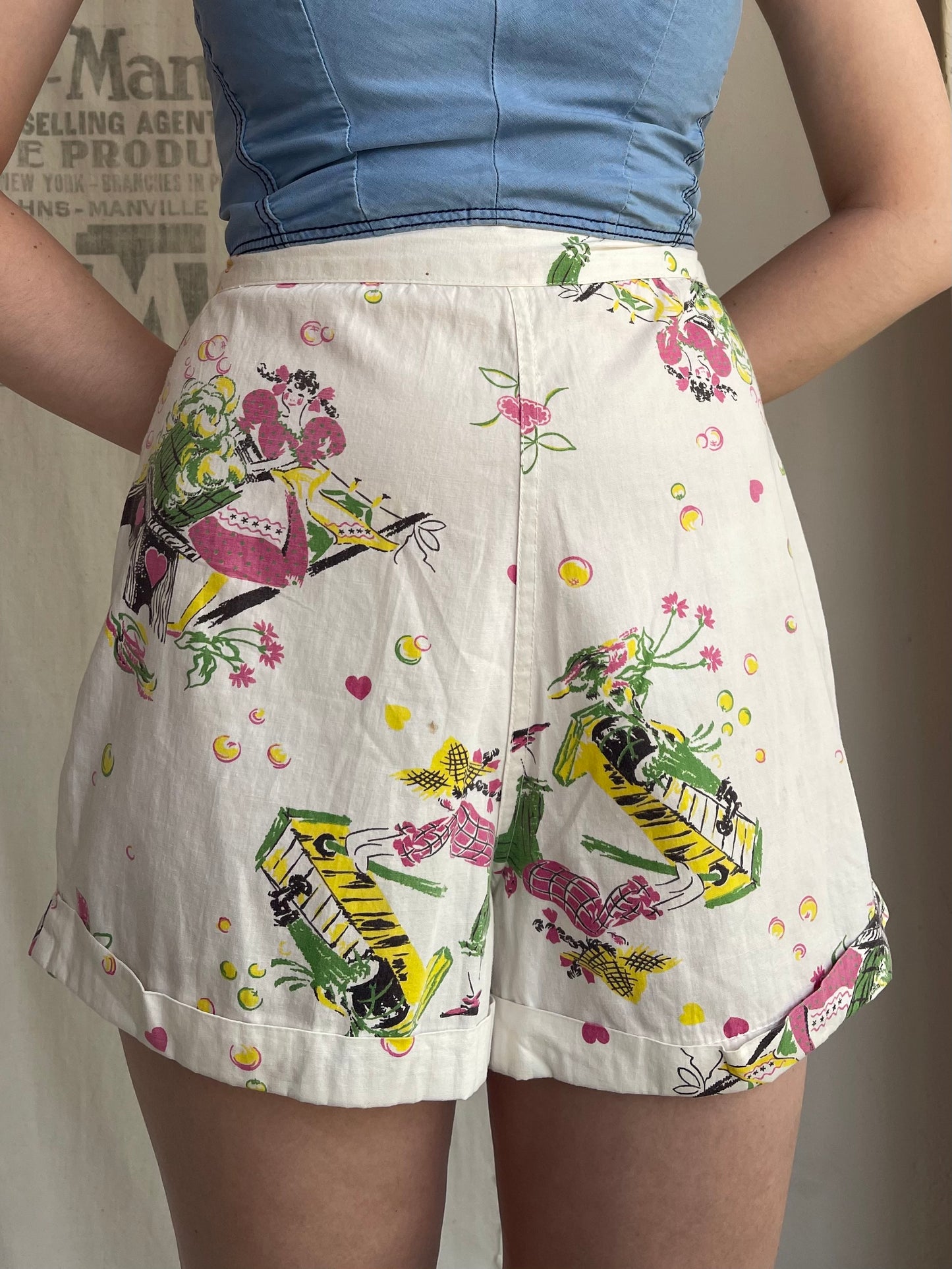 1940s 1950s Novelty Print Shorts