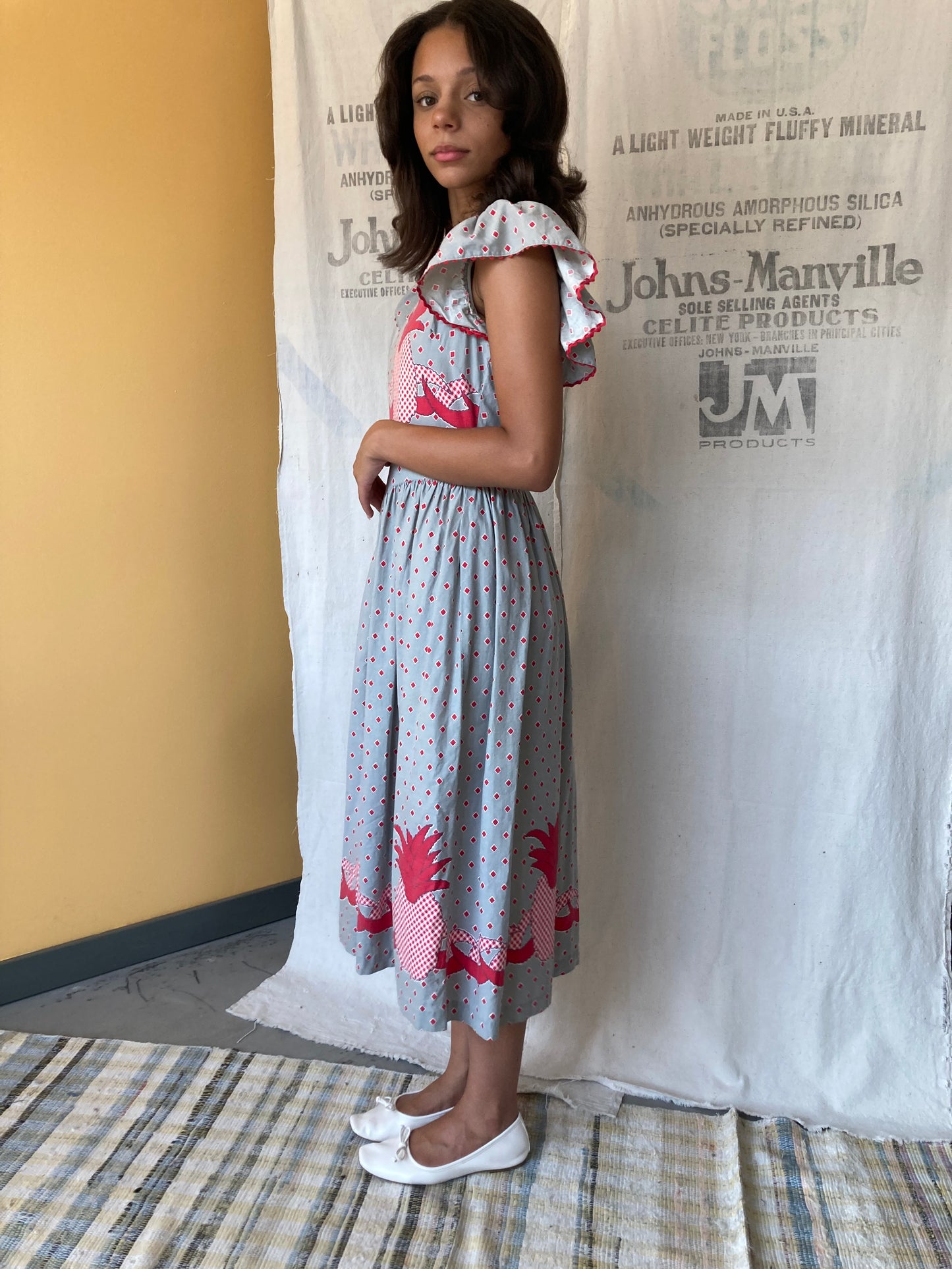 1930s 1940s Cotton Pineapple Novelty Print Dress