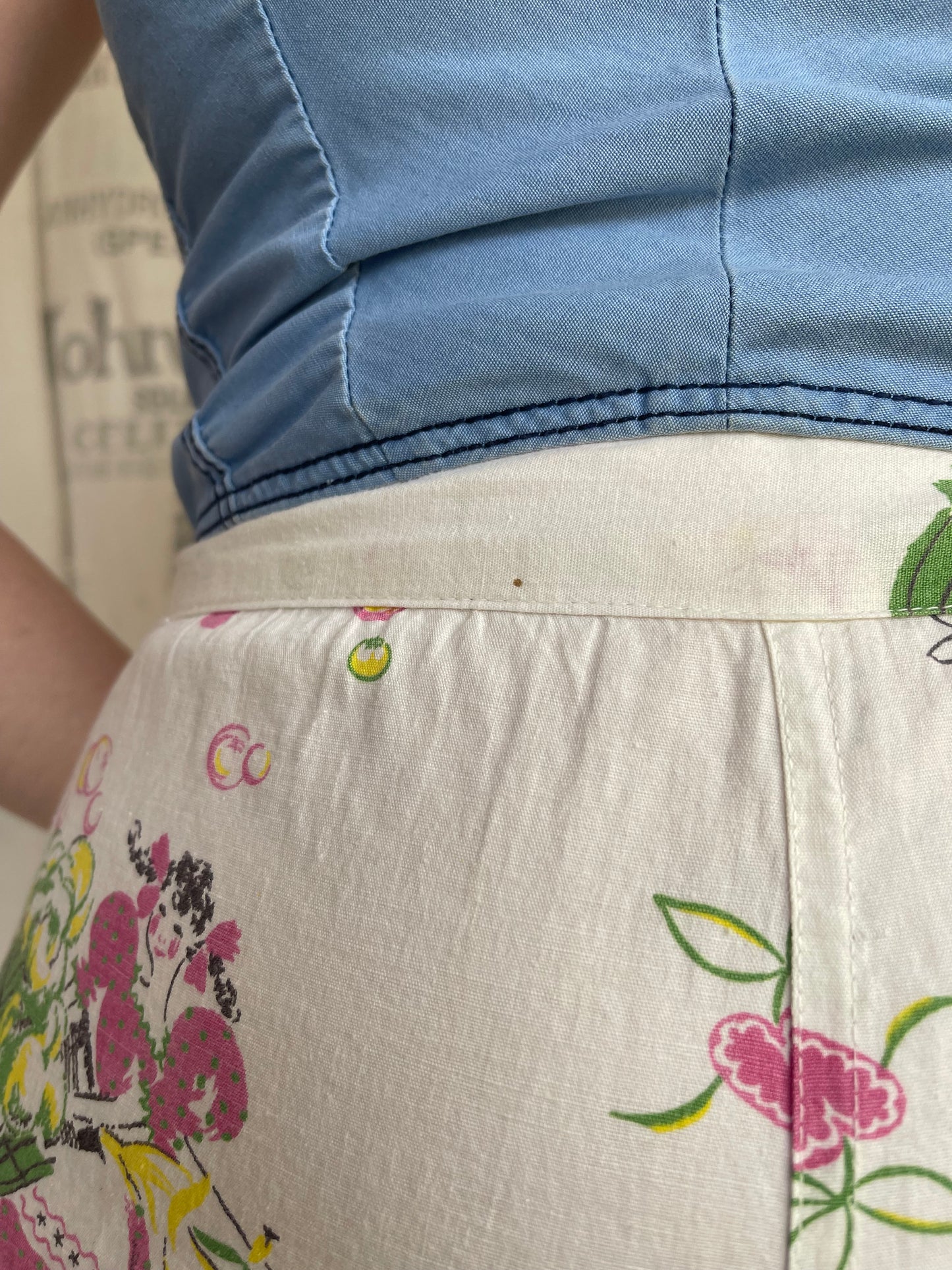1940s 1950s Novelty Print Shorts