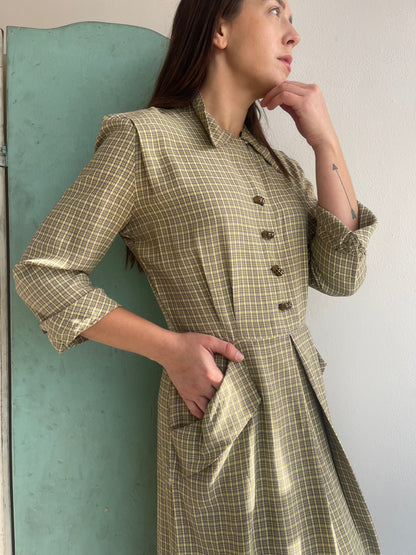 1940s Rayon Dress with Bow Buttons